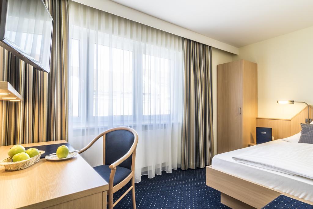 Hotel Garni Oberrhein رينفيلدن المظهر الخارجي الصورة