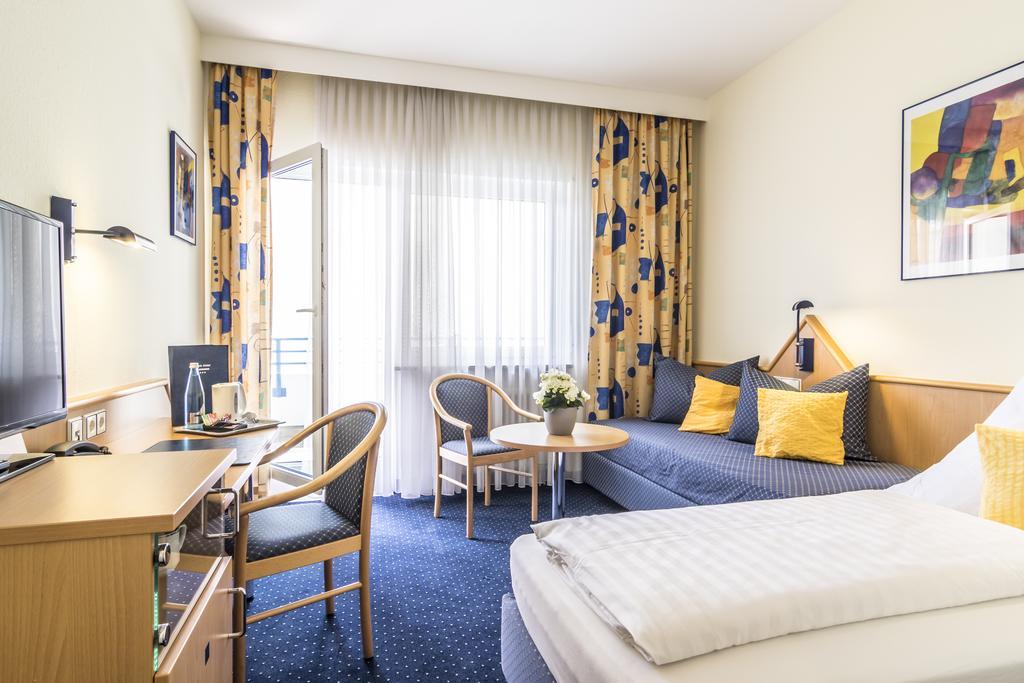 Hotel Garni Oberrhein رينفيلدن الغرفة الصورة